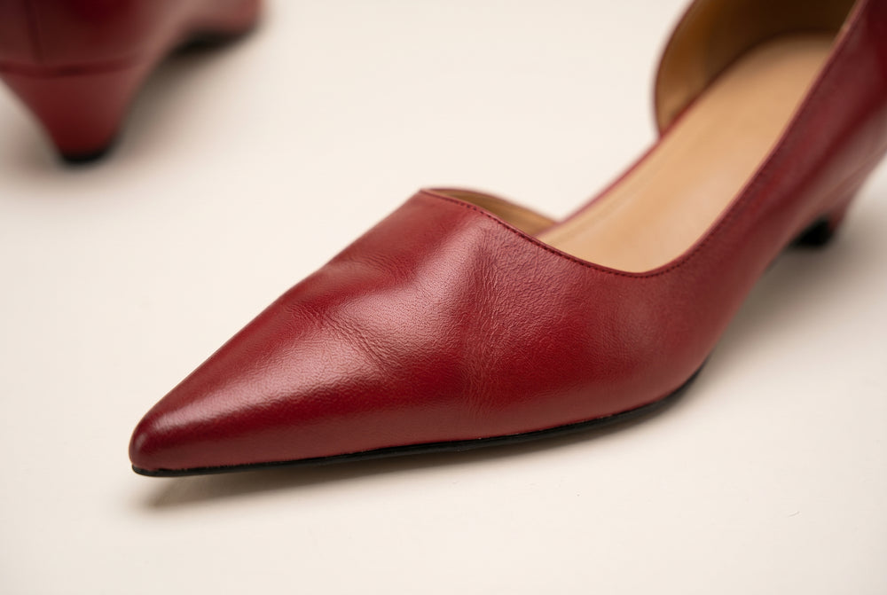 Retro Pointed Toe Shoes