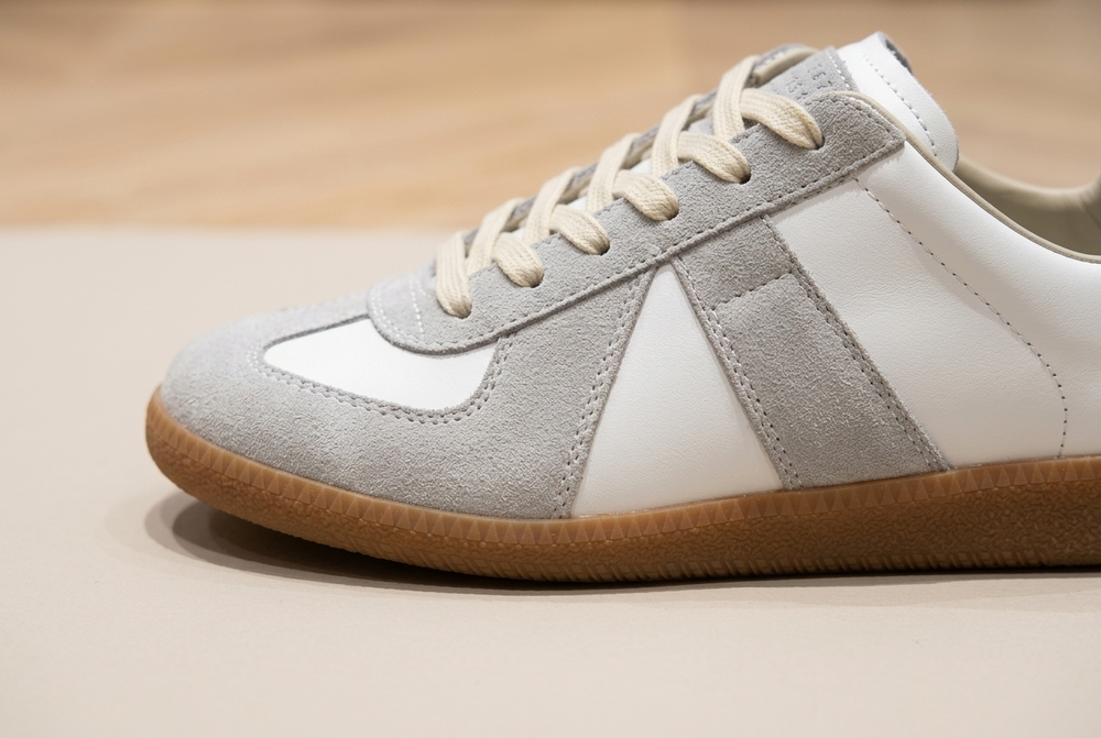 Leather Lace-Up Flat Sneakers