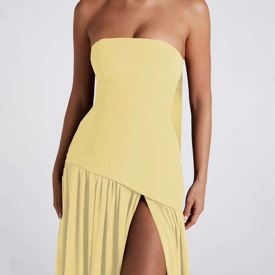 Side profile catching the curve through the waist and hip silhouette