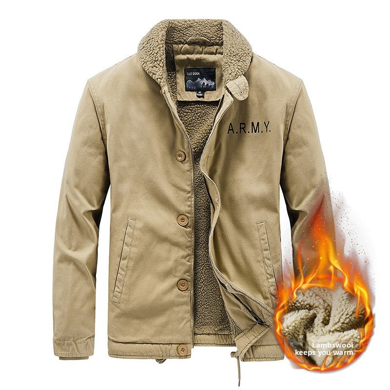 Turn down fleece collar detail on a mens cotton casual jacket