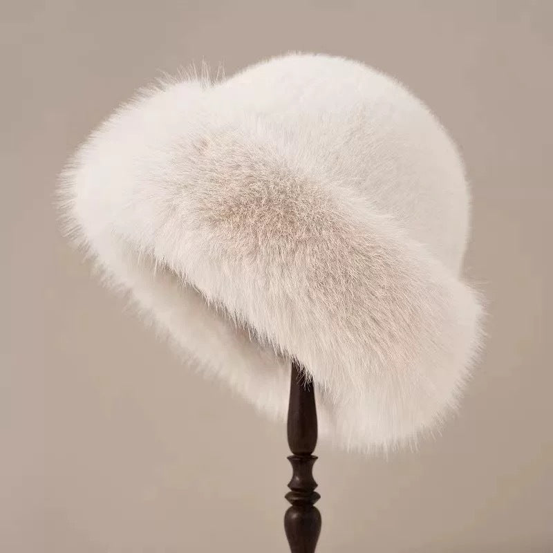 Winter Warm Imitation Fur Bucket Hat | in use scenario daily moment