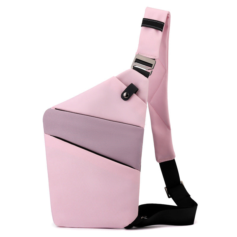 Oxford Chest Crossbody Bag | edge to edge detail