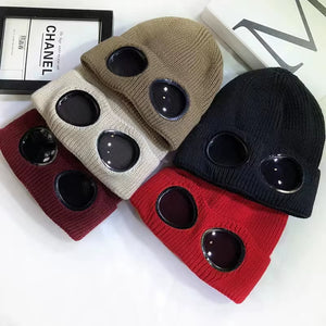 Unisex Men Women Knitted Hat with Goggles Windproof Winter Warmer Ski Beanies Soft Warm Anti-Slip Ear Protection Garros