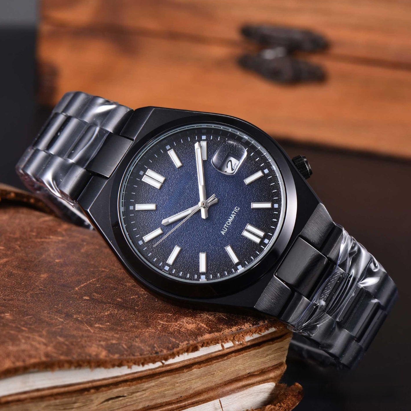 Men's automatic mechanical watch front view showing the analog dial and hands