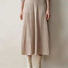 Womens Cashmere Blend Ribbed Knit Tiered Midi Skirt