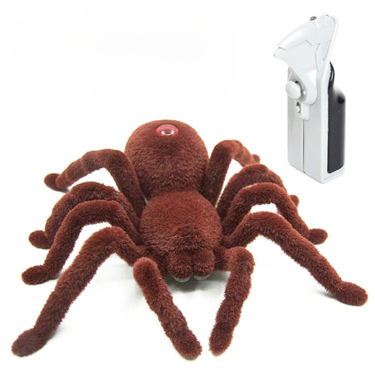 Interactive cat toy shaped like a rattlesnake with a USB rechargeable body