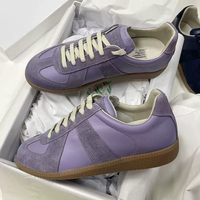 Comfortable Everyday Casual Sneakers | lifestyle in use scene