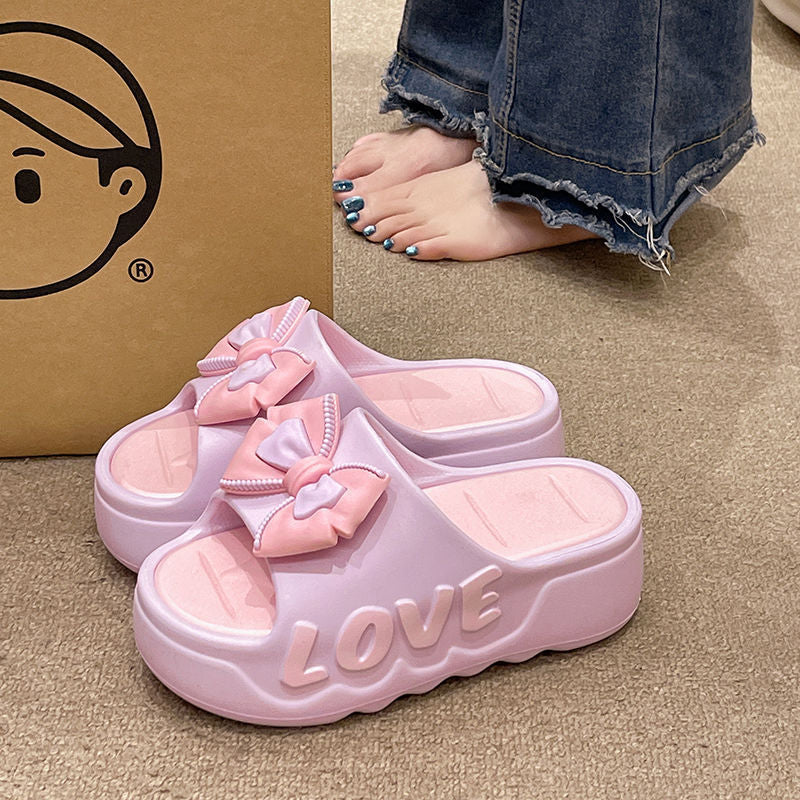 Womens platform slides, open toe front of the platform slide