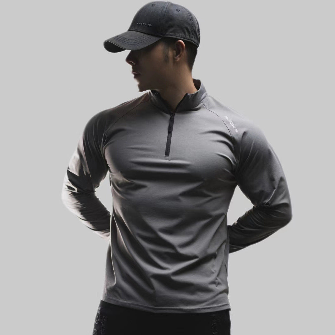 Men's Quick-Dry Half-Zip Long | natural light lifestyle