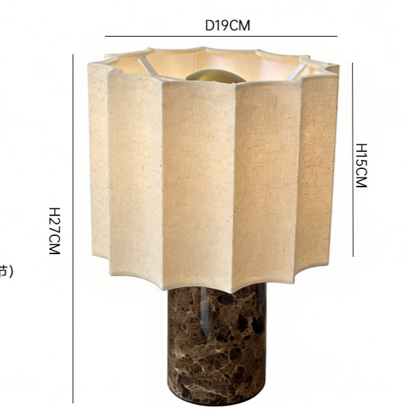 Size diagram, shade 19 cm wide and 15 cm tall