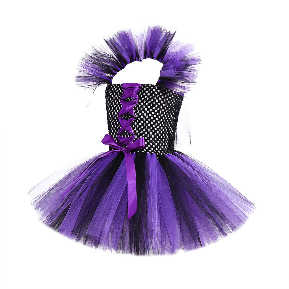 Girl in the rose red and black witch tutu costume with matching hat