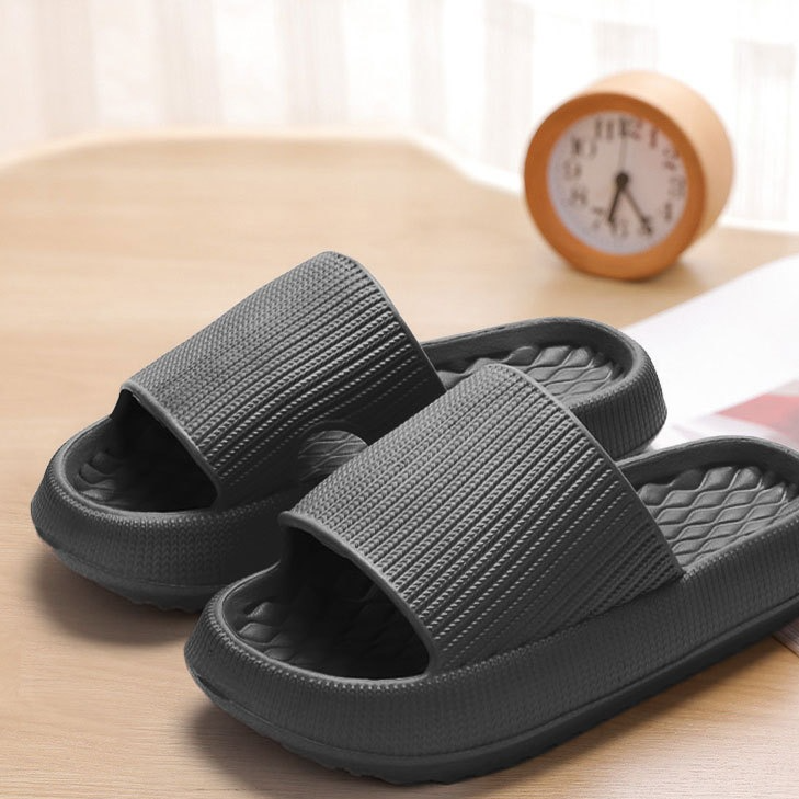 Side angle of the home slipper showing memory foam profile