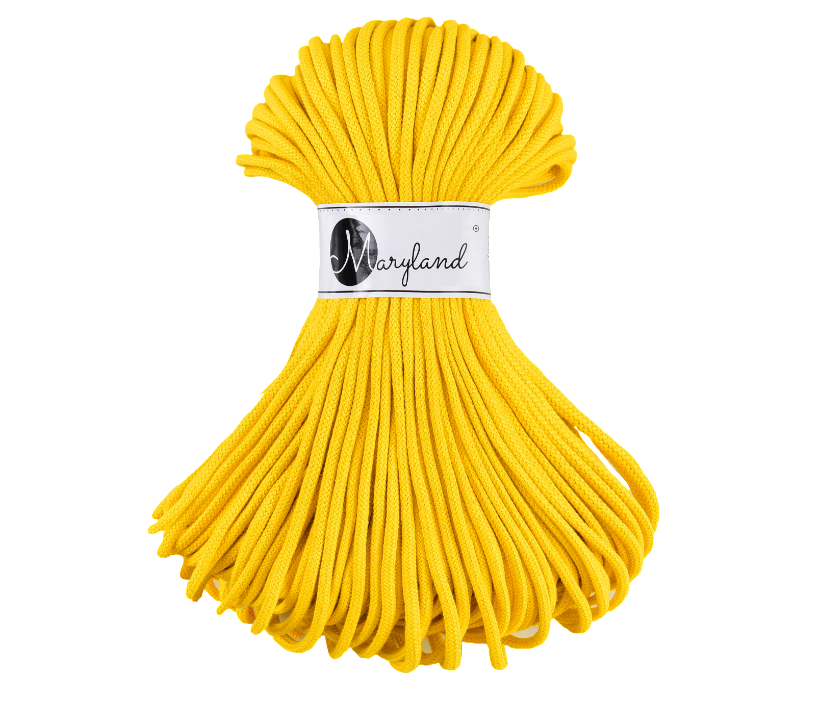Chunky 5mm cotton crochet yarn skein for tote bags and mats