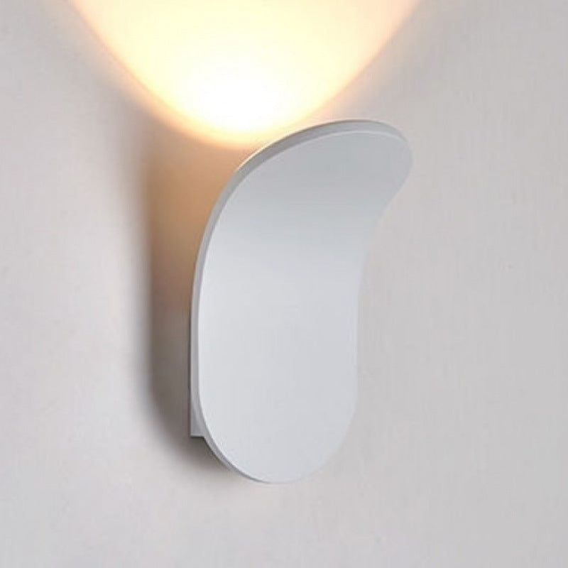 White curved wall lamp with upward glow, option photo for white light
