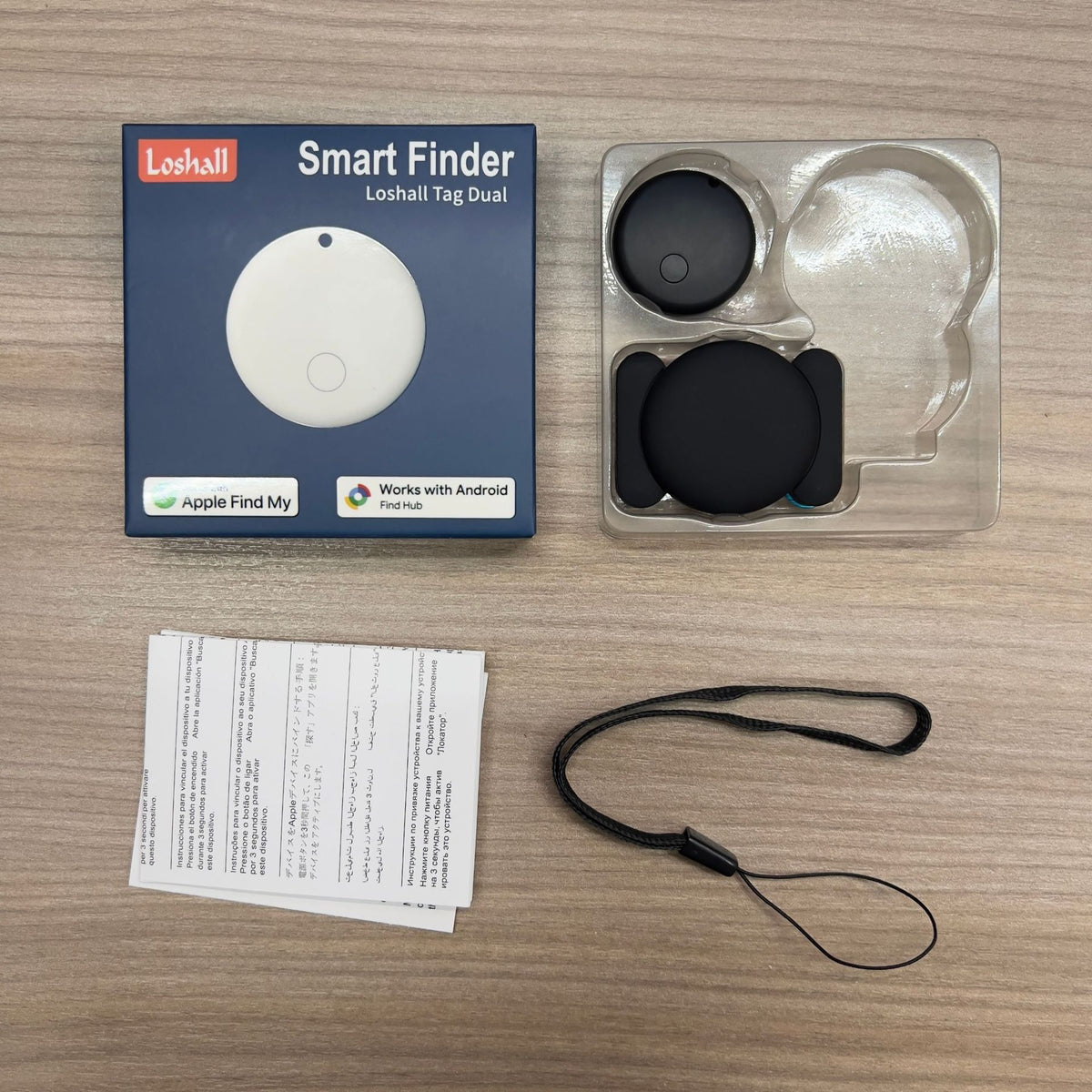 F08 Black with MagSafe silicone case: tracker box, black tracker and black silicone case, manual and lanyard