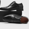 Black runs large / 43 | US 9.5 / EU 43