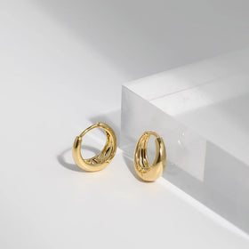 18K Gold Plain Hoop Earrings