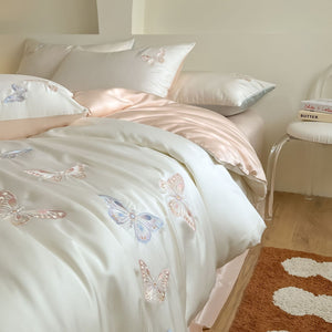 Four-piece lyocell bedding set in a powder tone