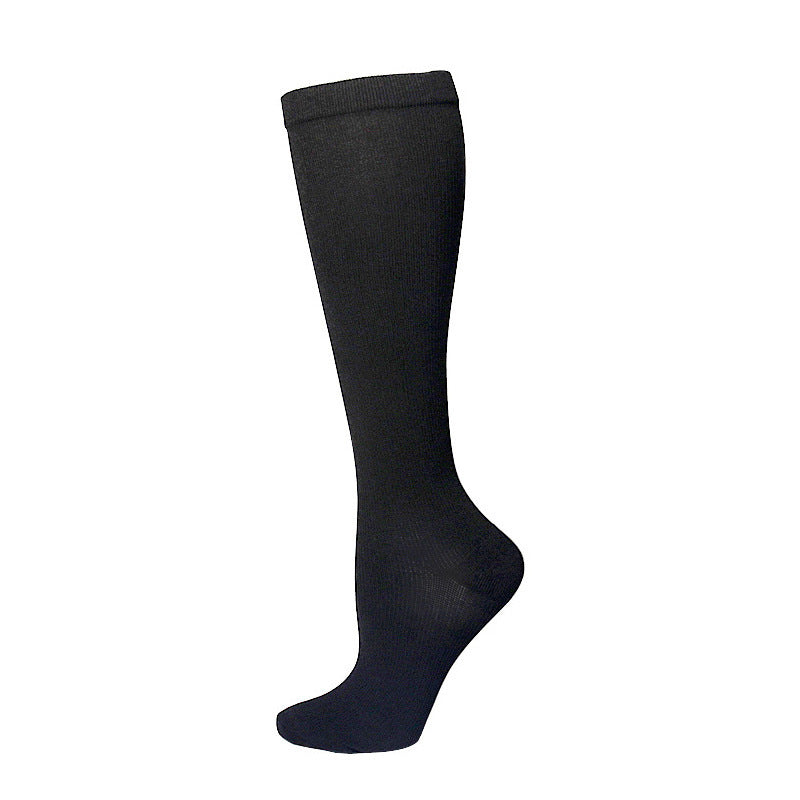 Flat seam toe of the sport sock photographed to show the smooth stitching across the toes