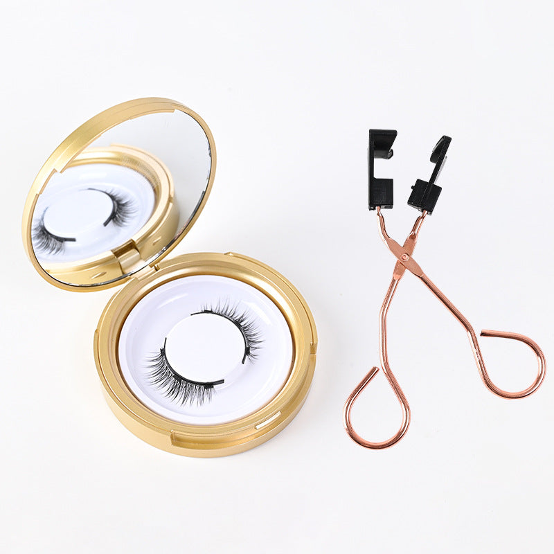 Magnetic False Eyelashes with Clip | travel ready setup