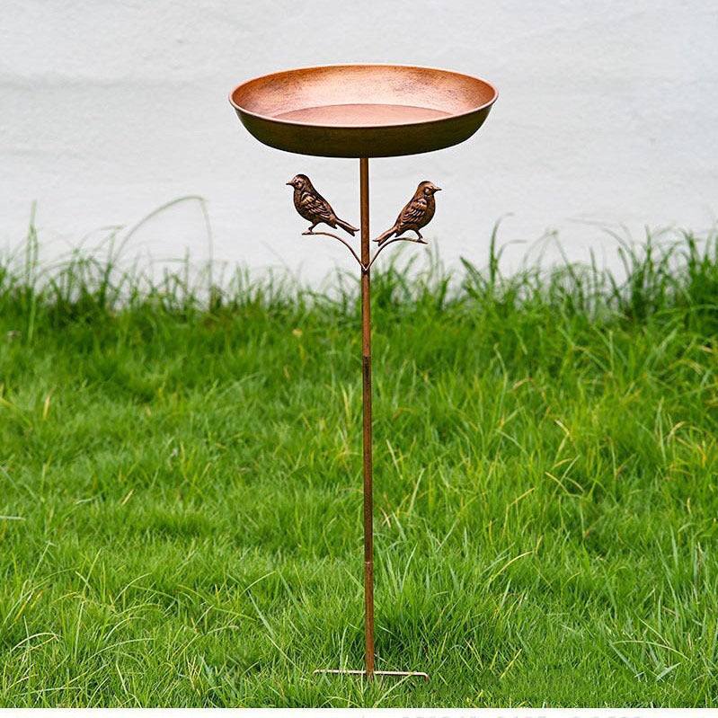 Bird Bath | on-set styling