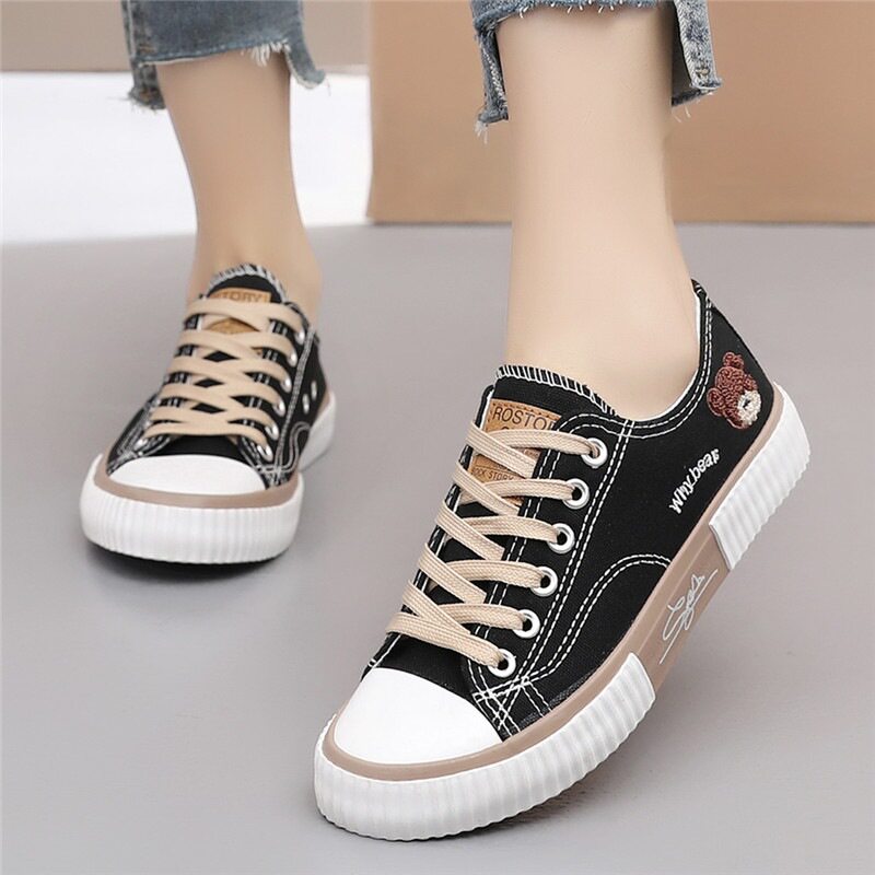 Sneakers | on-set styling