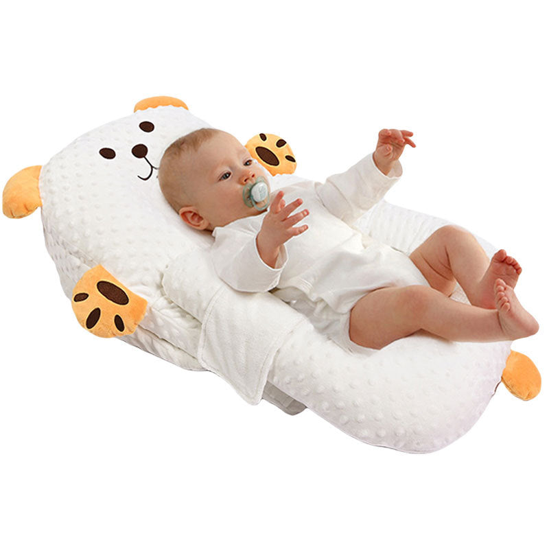 Detail close on the finish and seam of the anti-reflux baby lounger
