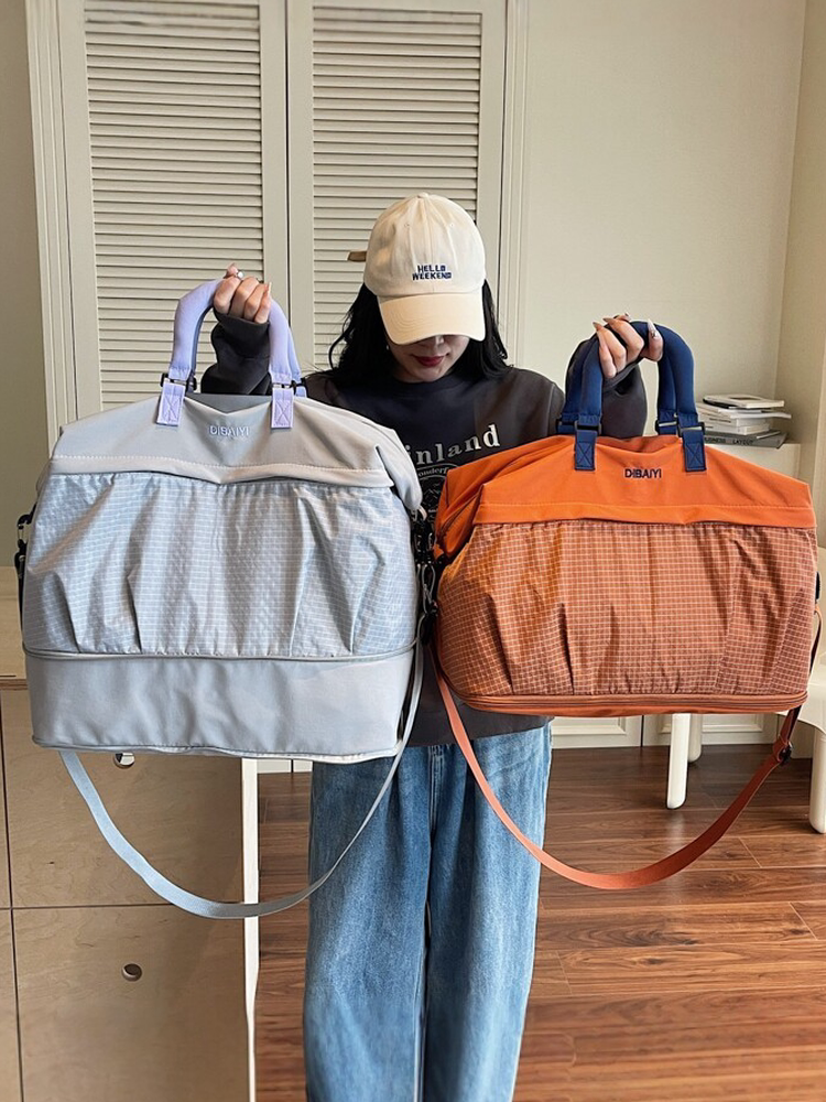 Expandable Travel Hand Luggage Bag | side profile detail