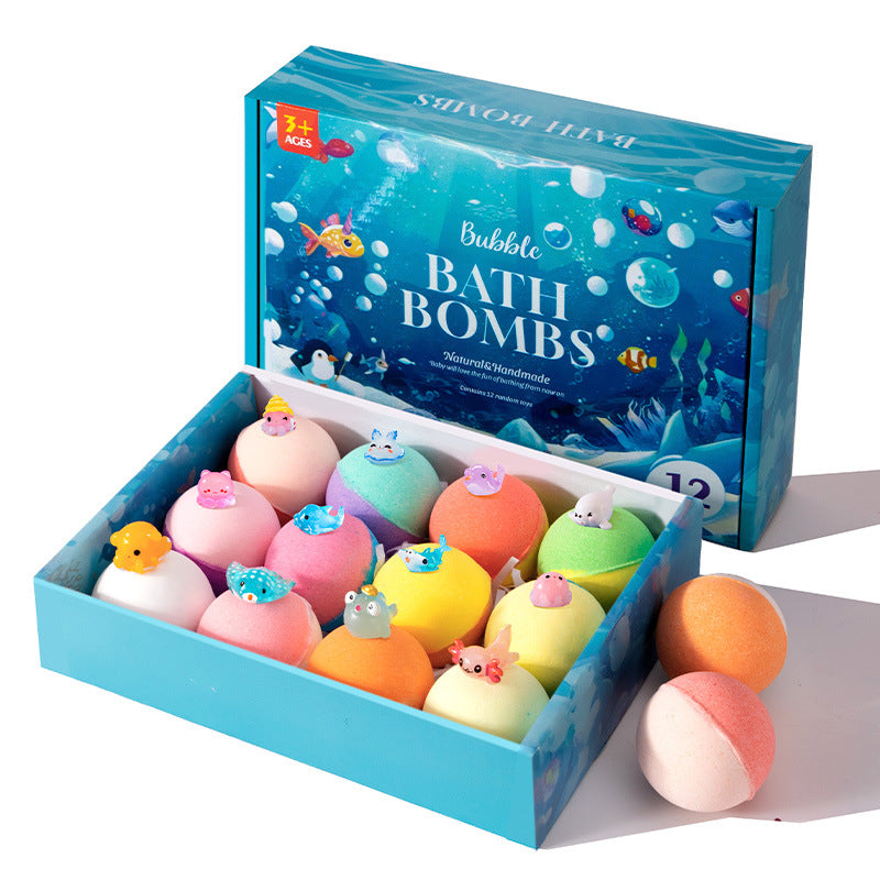 Four step bath guide showing water in a tub, the fizzing ball, a child soaking, then rinsing