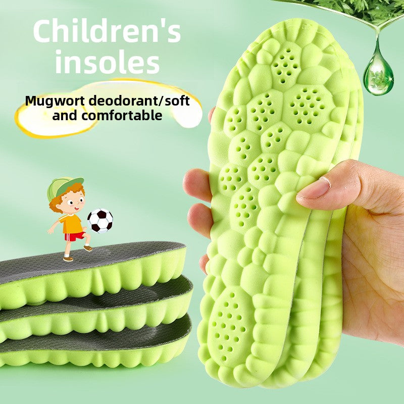 Side profile of the kids insole showing the cushioned foam core
