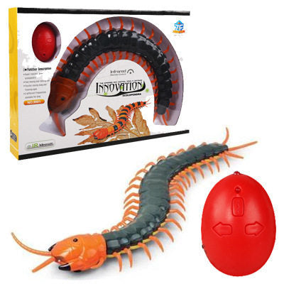 Close view of the USB charging port on a remote control snake cat toy