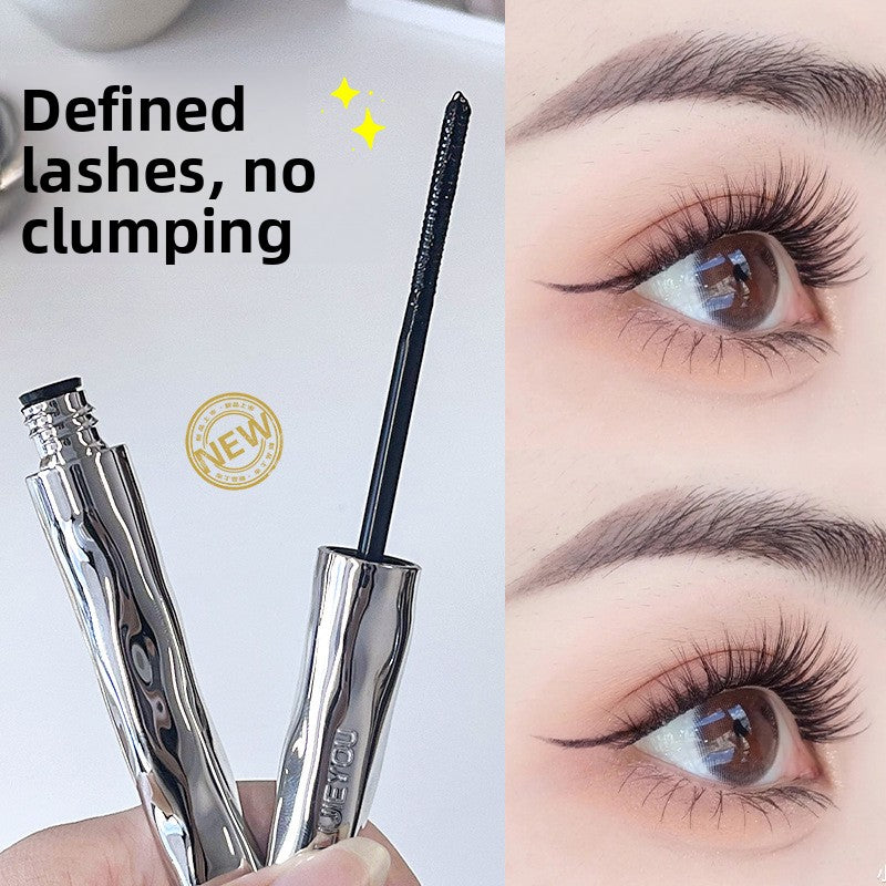 Side angle of the slim waterproof mascara tube and cap
