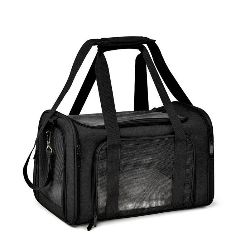 Second catalogue view of the black pet carrier, framed identically to the earlier black image