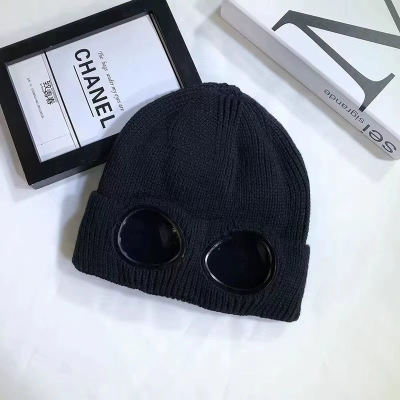 Unisex Men Women Knitted Hat with Goggles Windproof Winter Warmer Ski Beanies Soft Warm Anti-Slip Ear Protection Garros