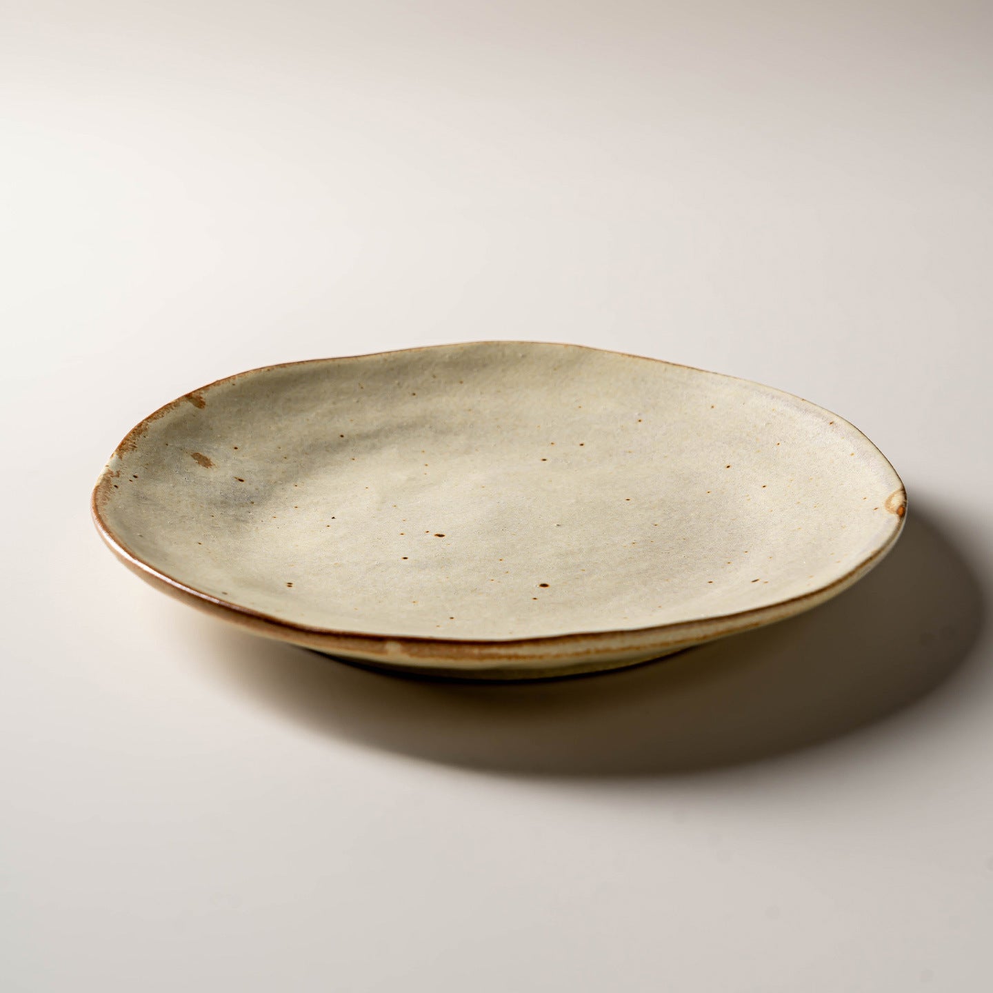 Retro Stoneware Shallow Plate