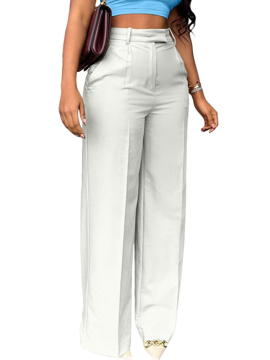 High waist straight leg pant worn during a light training session