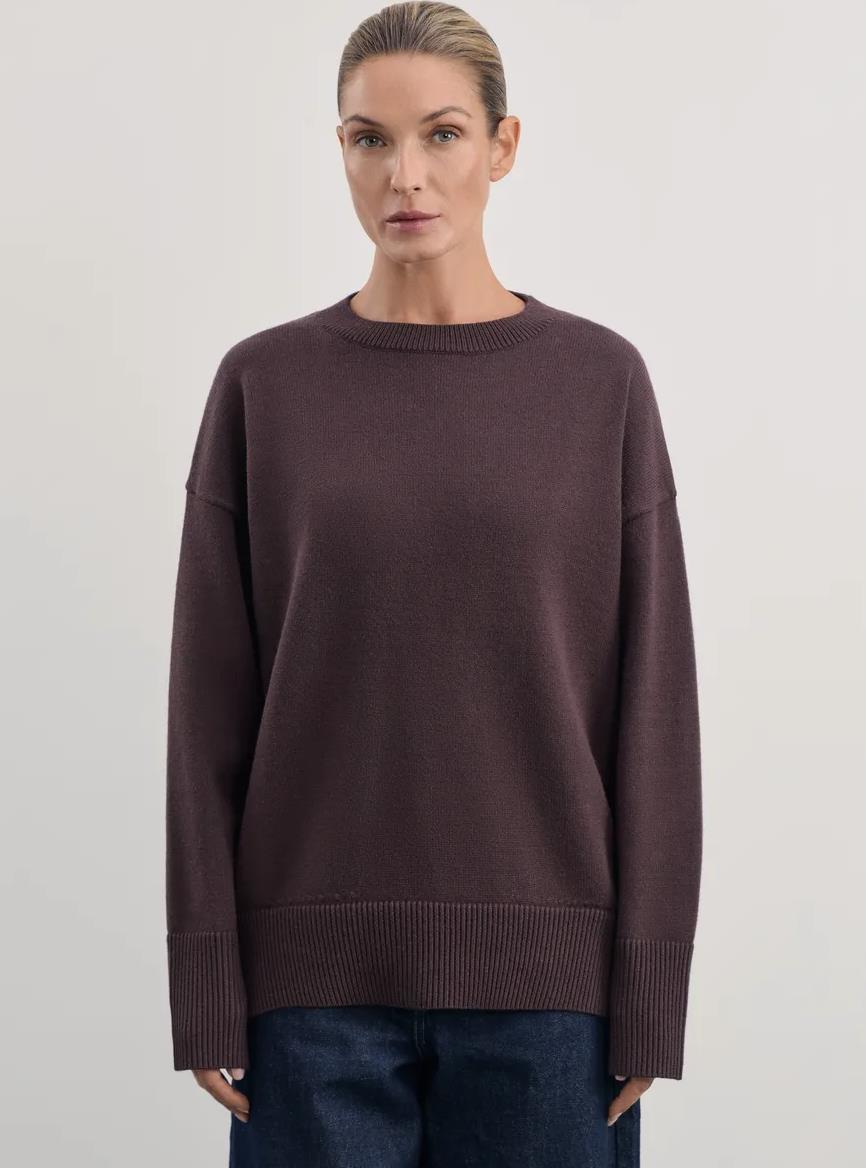 Knit pullover sweater with ribbed hem | color comparison