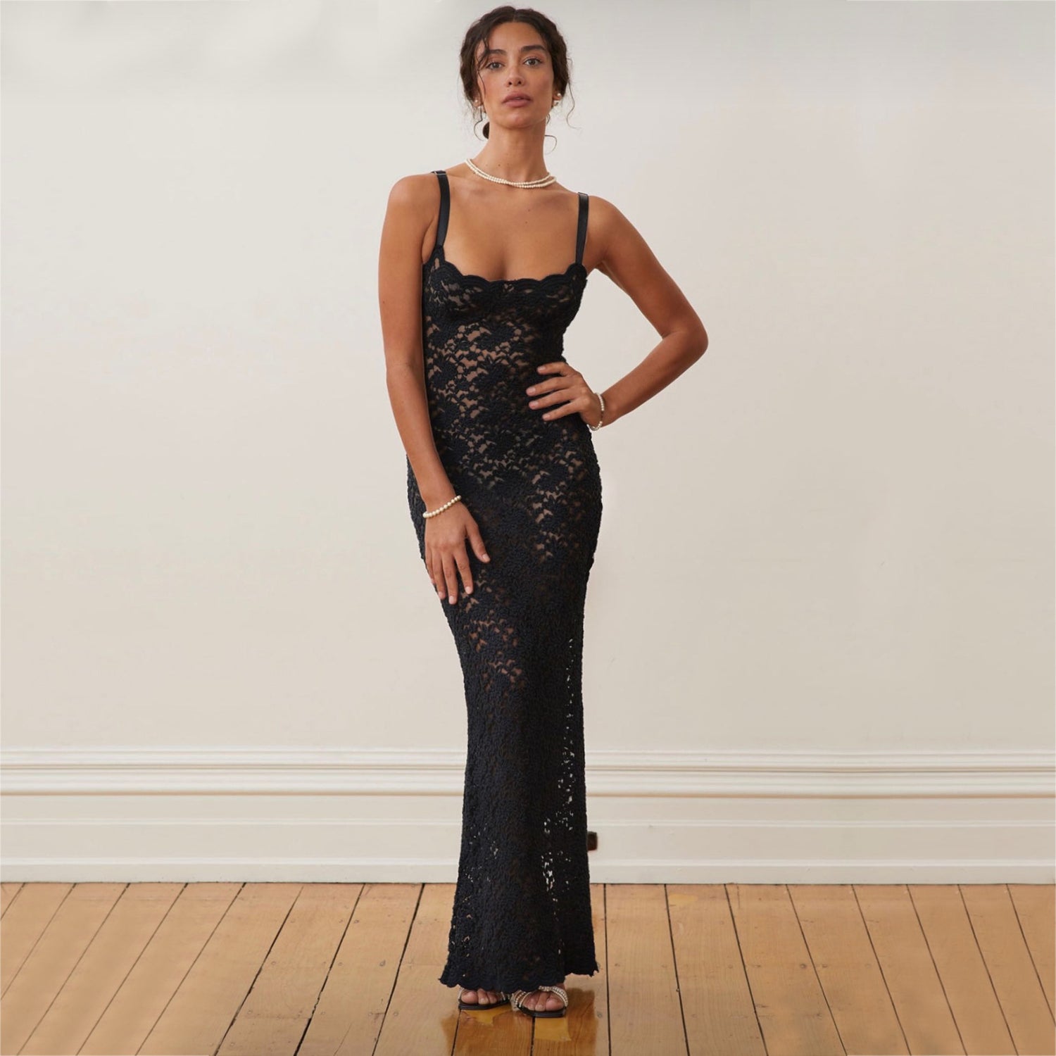 Womens Off-Shoulder Lace Slim Dress