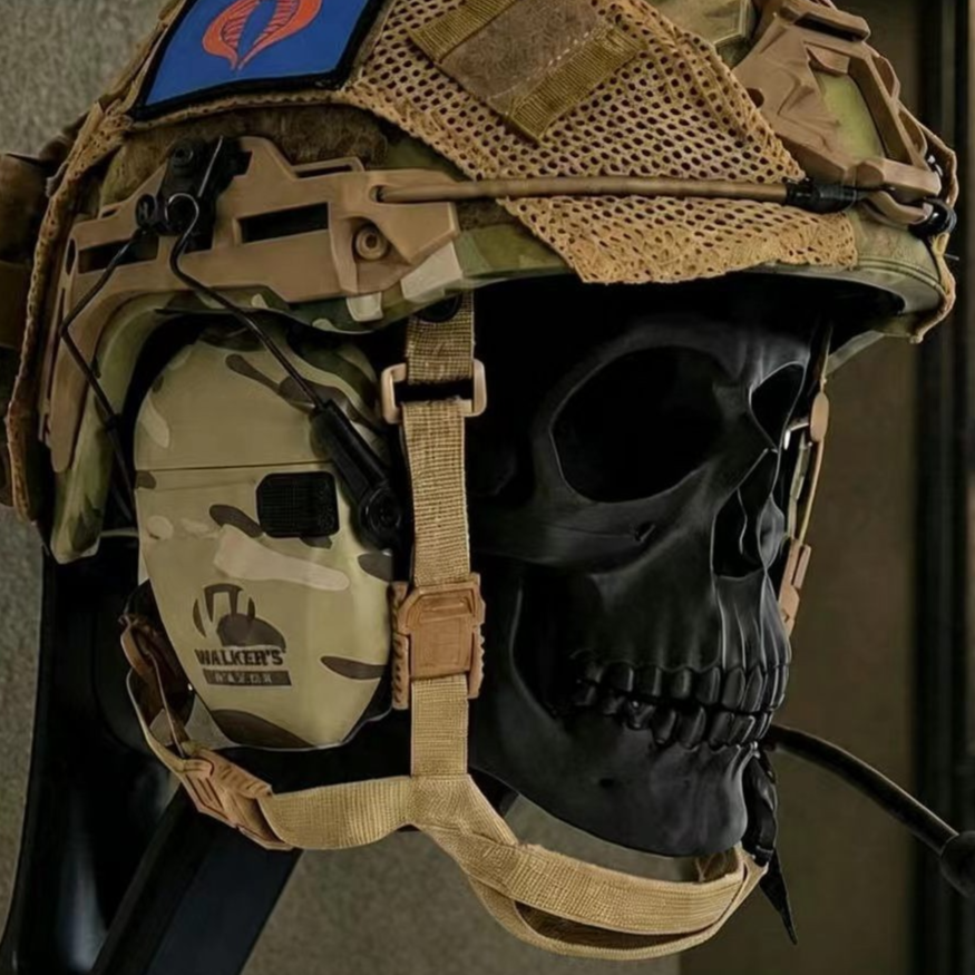 Skull helmet support