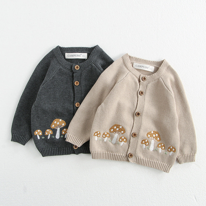 Baby Cotton Romper Detachable Hood | lifestyle in use scene