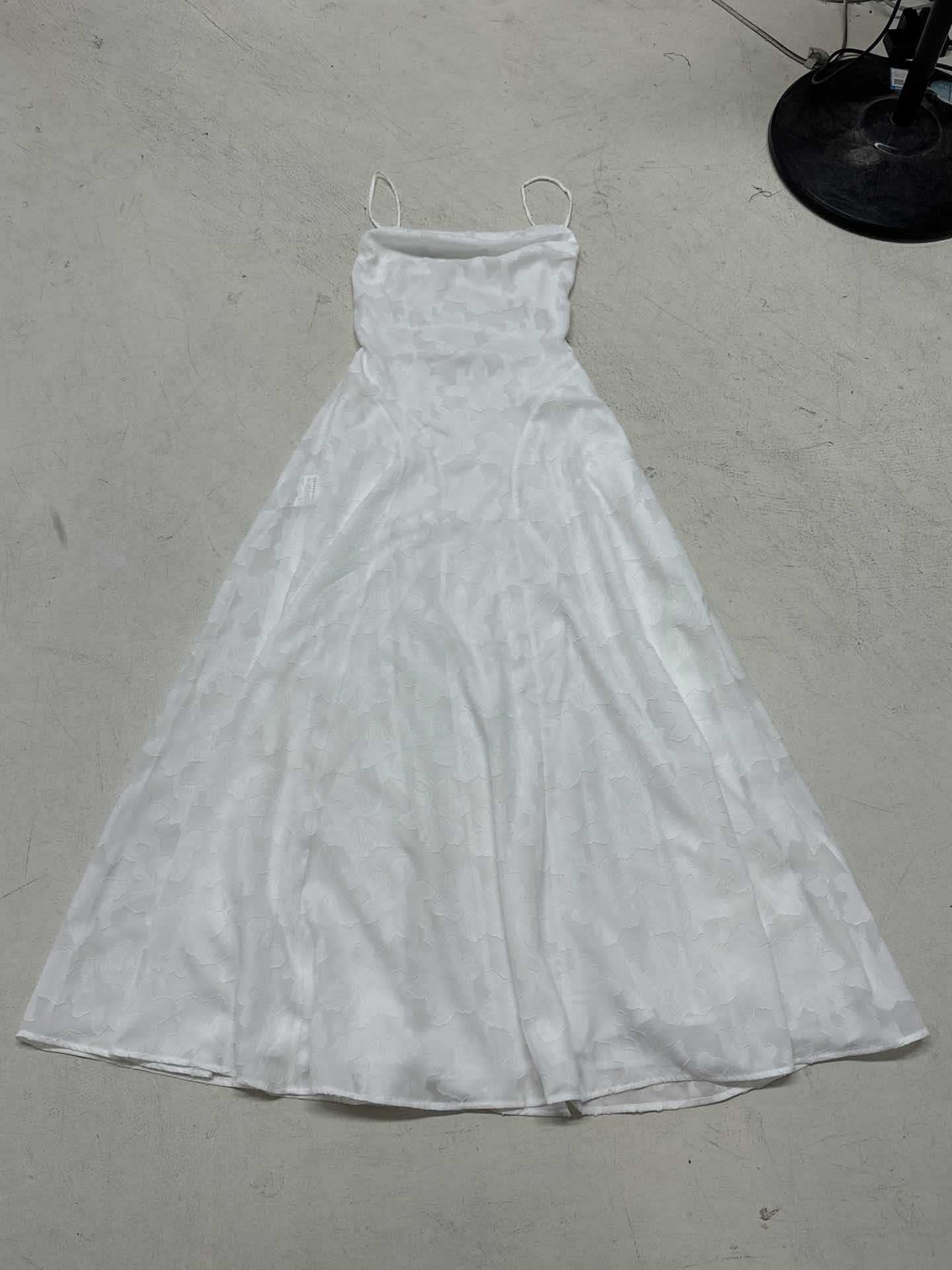 Women Dress for Casual Day, Trip, Relaxed Outing with Easy Styling | wardrobe pairing example