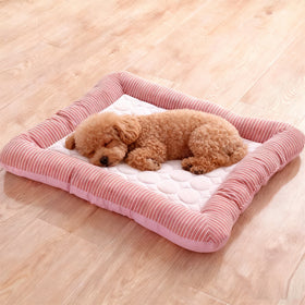 Ice Silk Pet Cooling Mat for Cats and Dogs
