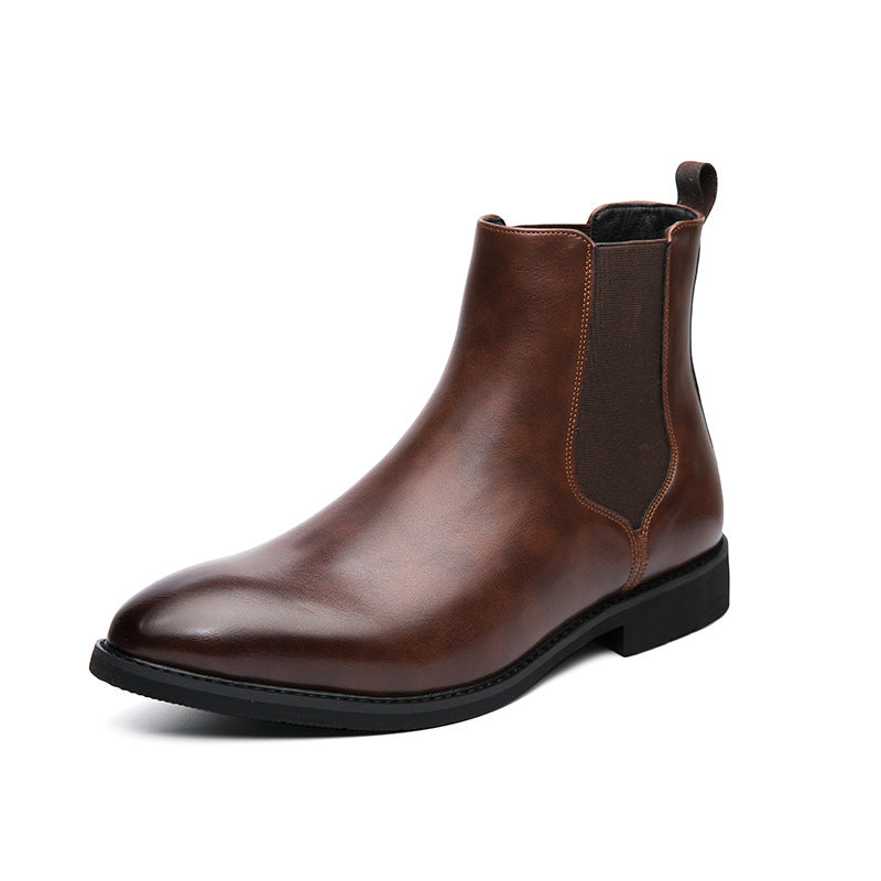 Brown option photo of a glossy Chelsea boot in side view on white, pointed toe and pull tab, size 44