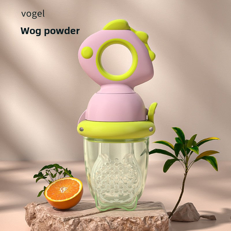 Detail of the plastic ring handle, collar and silicone pouch of the feeder
