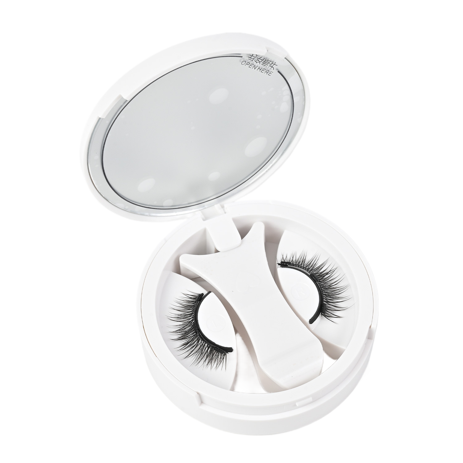 Magnetic false eyelashes highlighting the magnets along the band