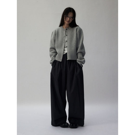 Cropped Button Knit Cardigan