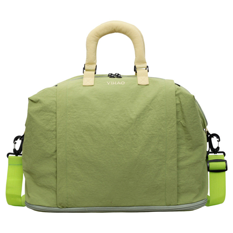Zipped outer pocket on the front panel of the Oxford travel duffel bag