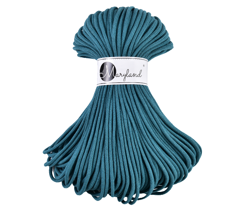 5mm cotton crochet yarn skein weighing close to 650 g
