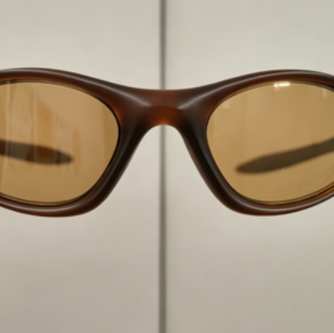 Retro Small Frame UV Protection Sunglasses | feature highlight wide
