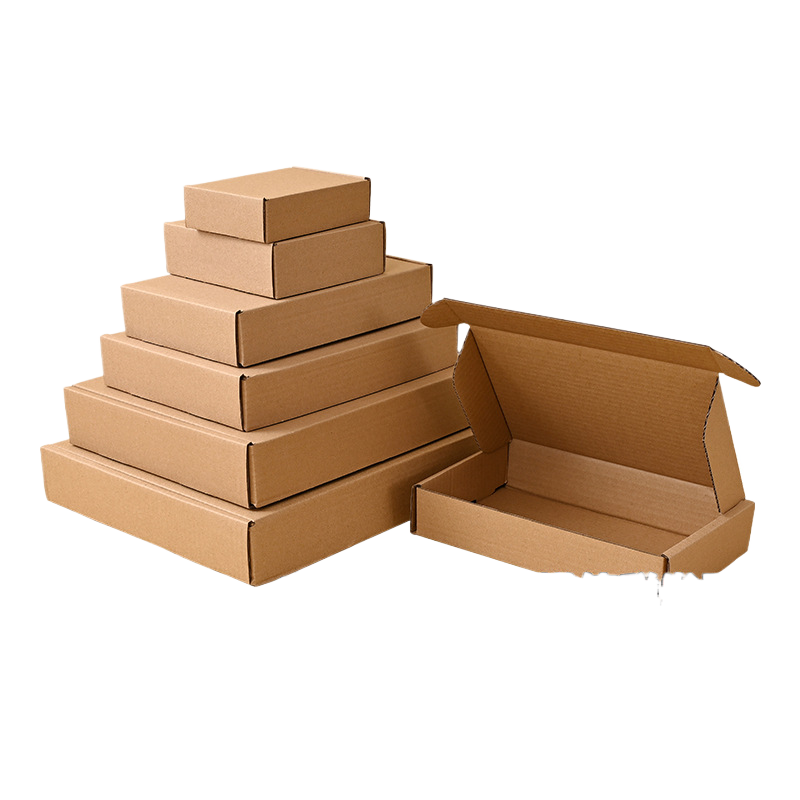 Stack of kraft mailer boxes beside an open box with Chinese promotional text and a yellow border
